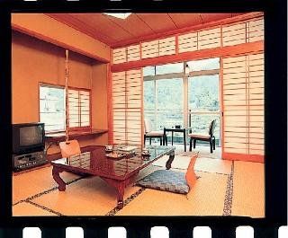 Izumiya Ryokan Uonuma Bagian luar foto